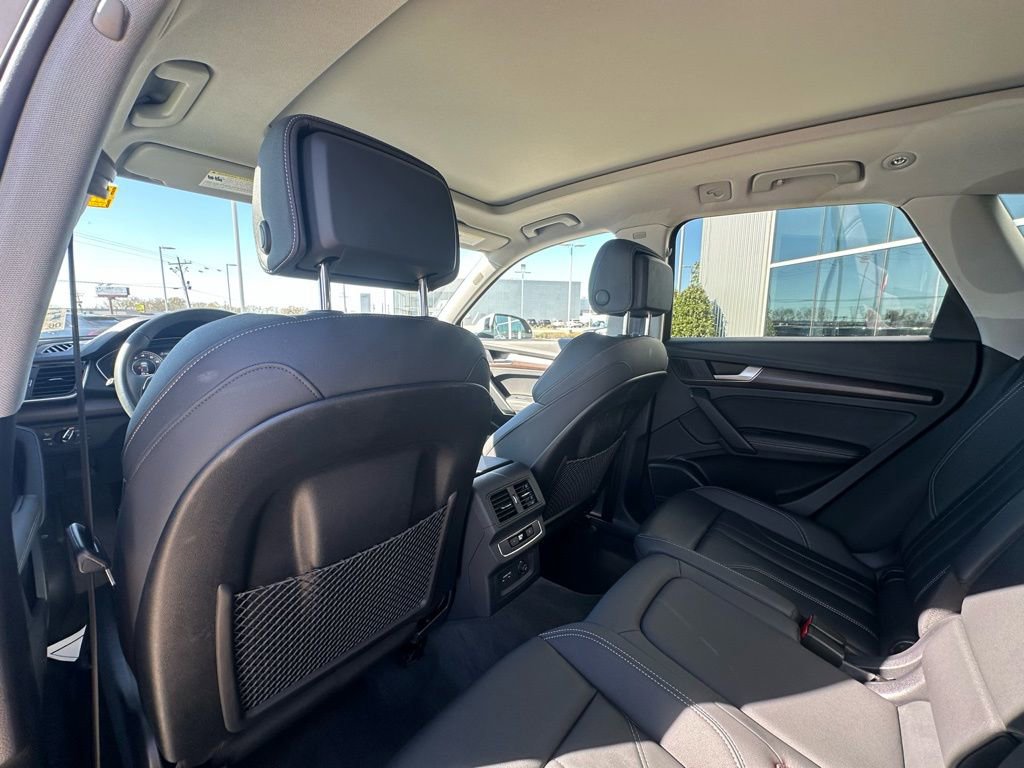 Certified 2025 Audi Q5 2.0T Premium Plus w/ Premium Plus Package image 22