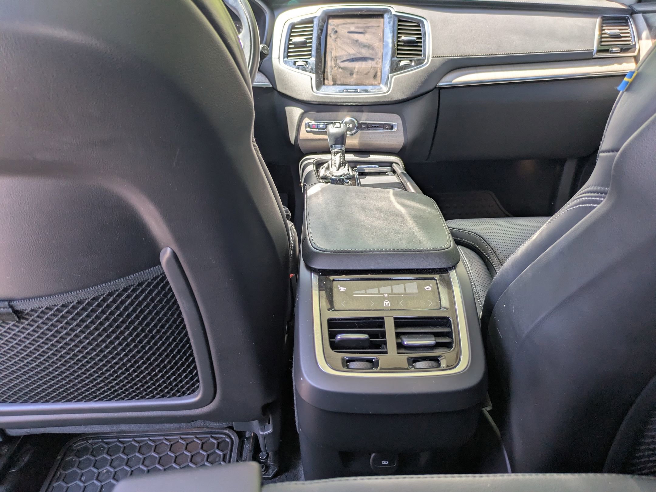 Used 2022 Volvo XC90 T6 Inscription w/ Advanced Package AWD/4WD image 29