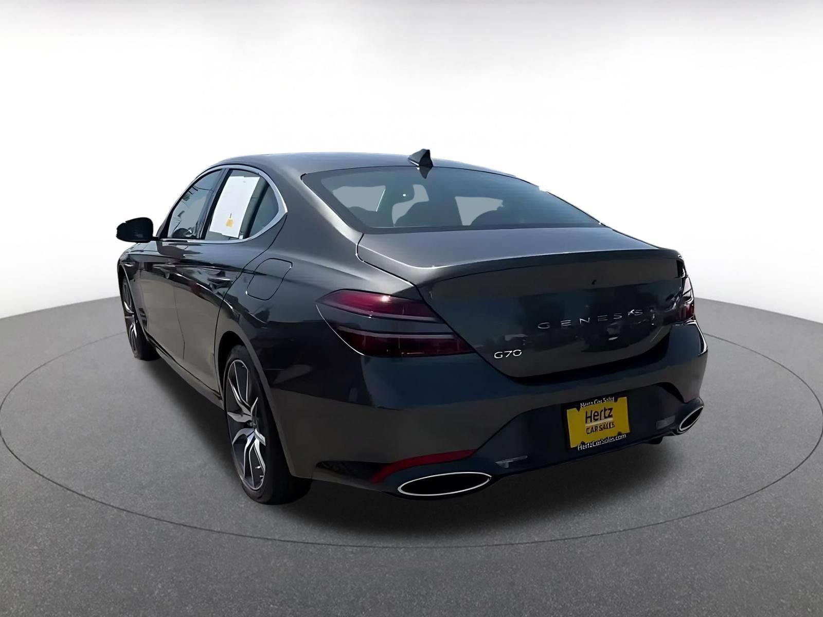 Used 2026 Genesis G70 2.5T RWD image 9