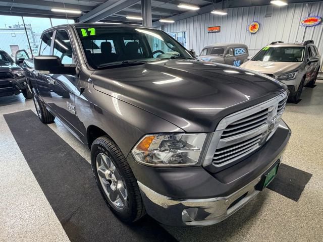 Used 2017 RAM 1500 Big Horn image 2