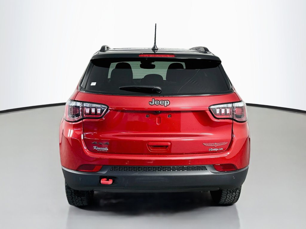 New 2026 Jeep Compass Trailhawk w/ Sun, Sound & Navigation Group AWD/4WD image 6