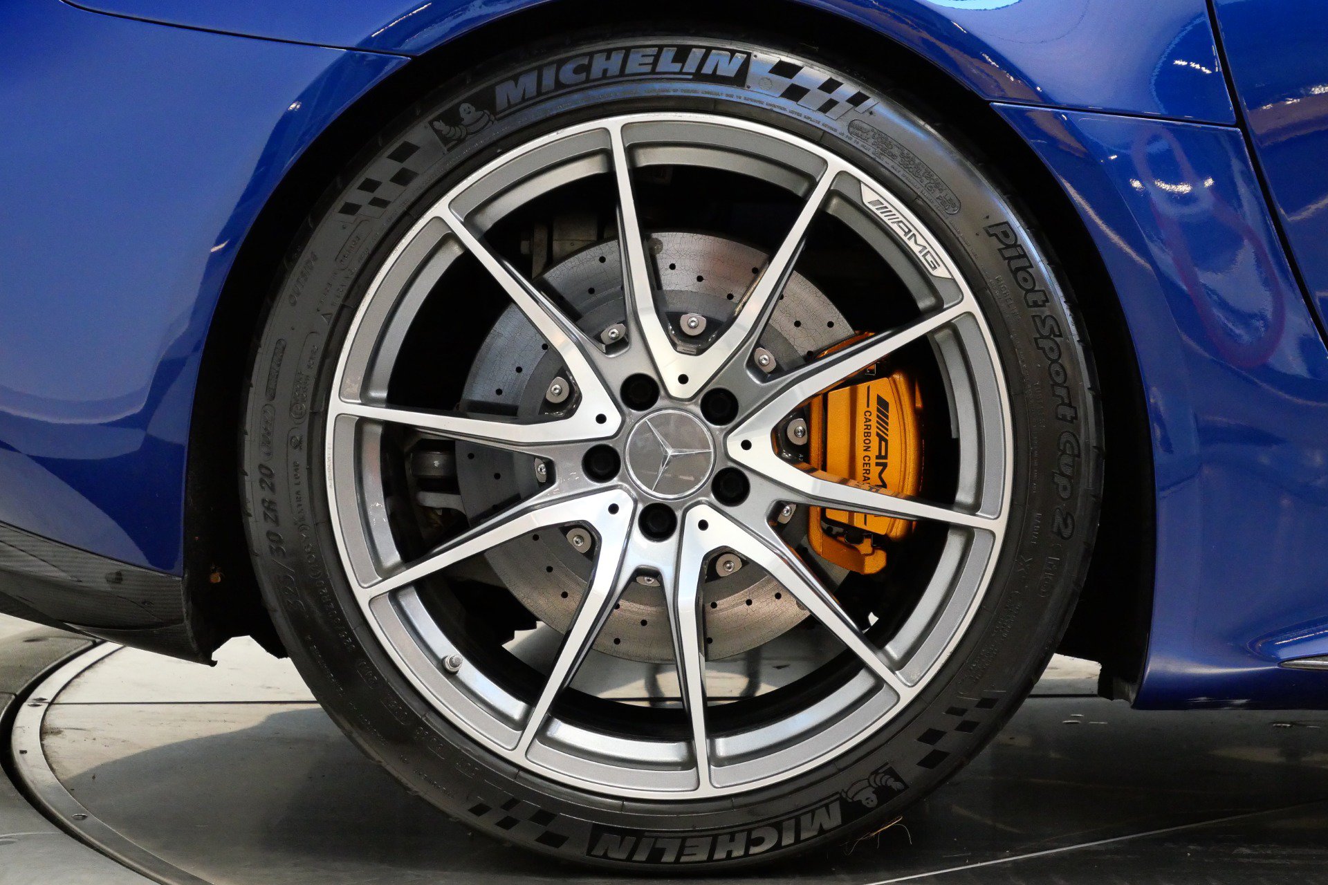 Used 2020 Mercedes-Benz AMG GT R image 40