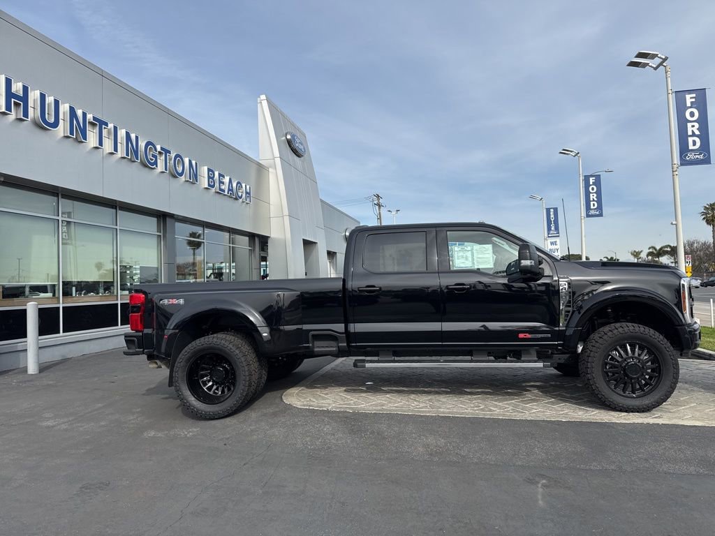 Used 2026 Ford F450 Lariat image 3