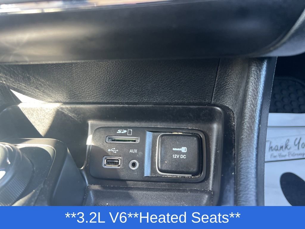 Used 2016 Jeep Cherokee Latitude w/ Cold Weather Group image 22