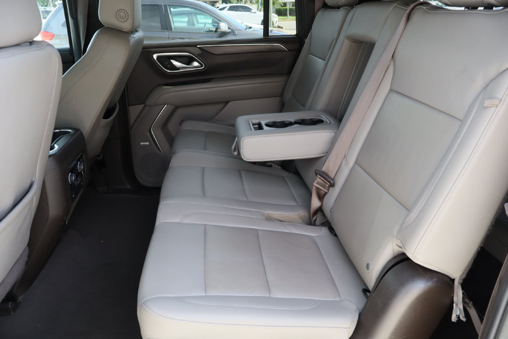 Certified 2024 Chevrolet Suburban LT RWD image 25