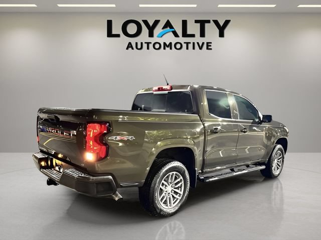 Used 2024 Chevrolet Colorado LT w/ LT Convenience Package II AWD/4WD image 5