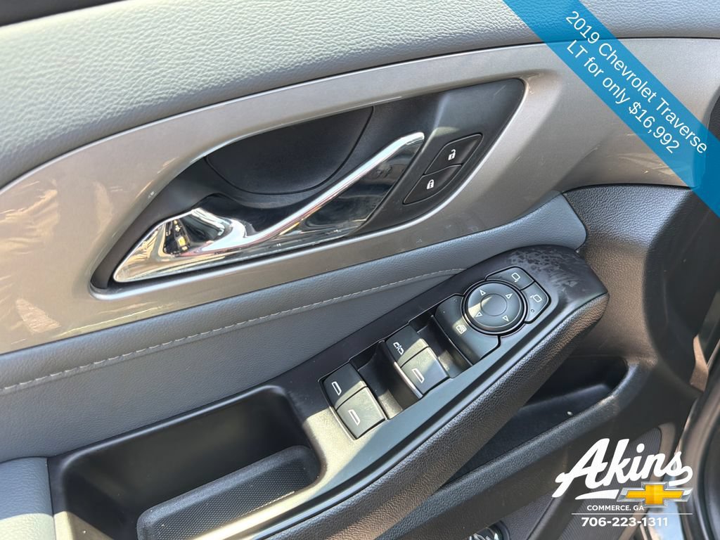 Certified 2019 Chevrolet Traverse LT FWD image 19