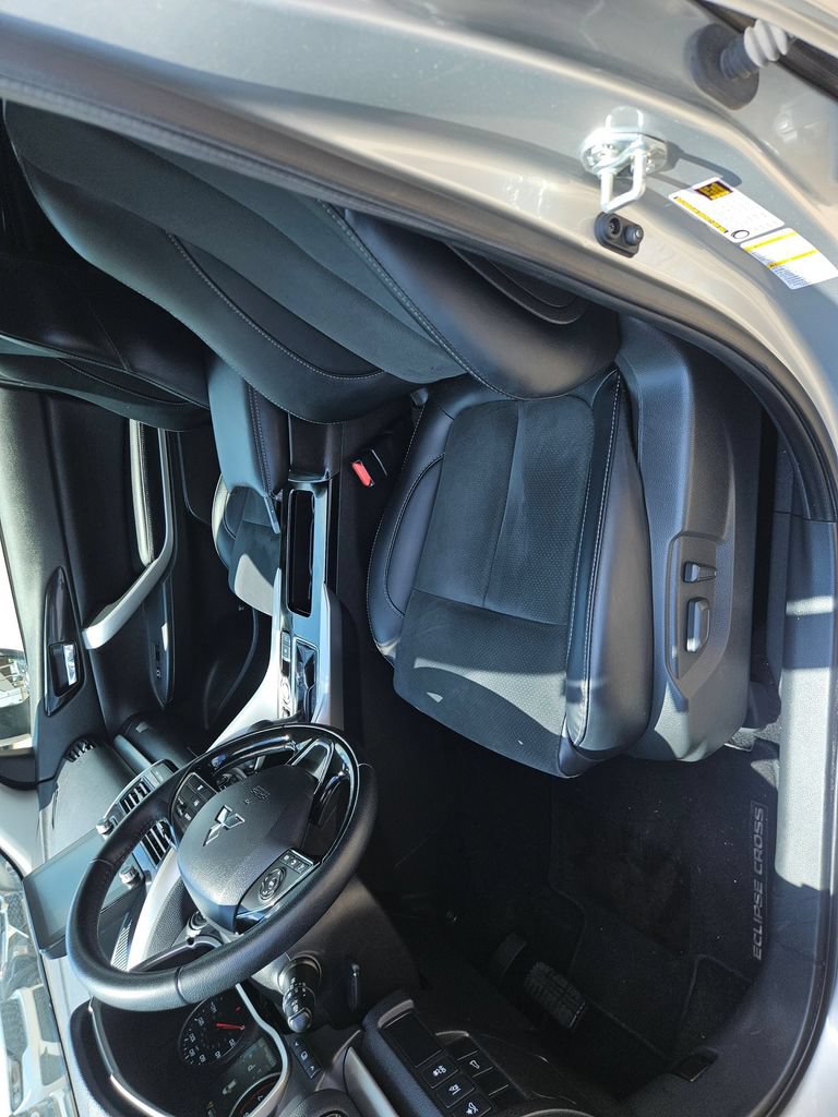 Used 2025 Mitsubishi Eclipse Cross SE AWD/4WD image 11
