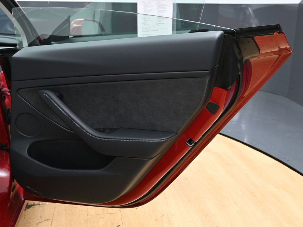 Used 2023 Tesla Model 3 Standard Range image 41