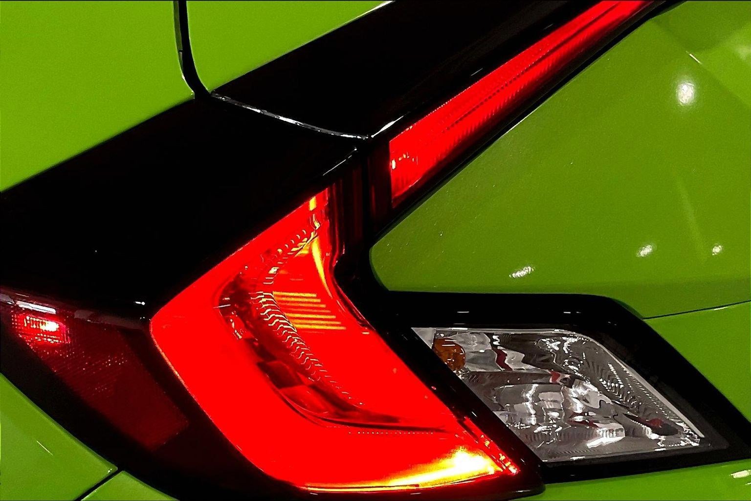 Used 2017 Honda Civic Touring image 19