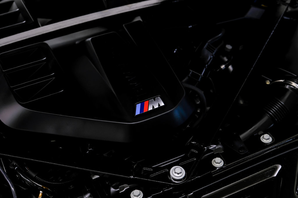 Used 2023 BMW M2 w/ Carbon Package RWD image 56
