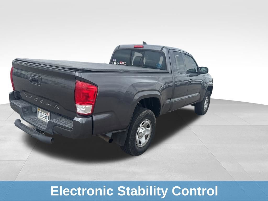 Used 2017 Toyota Tacoma SR5 image 9
