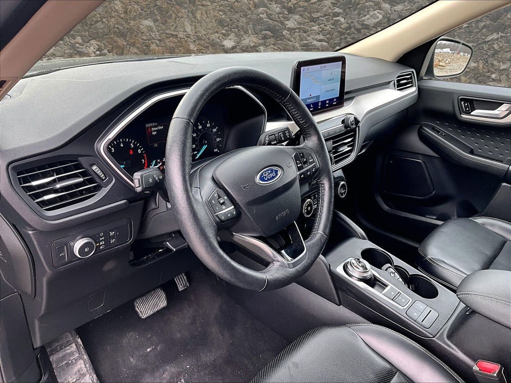 Used 2020 Ford Escape SEL image 10