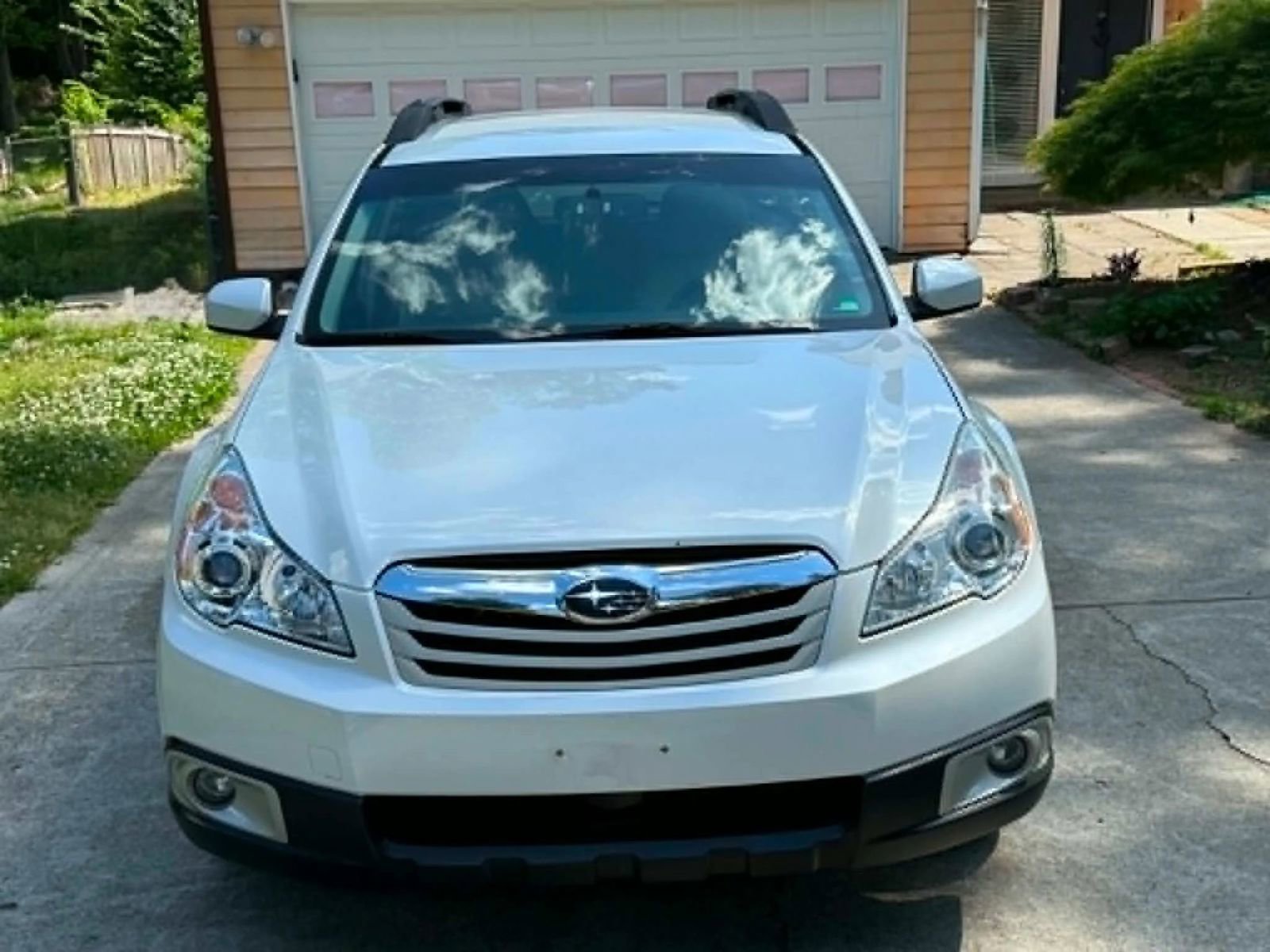 Used 2012 Subaru Outback 2.5i Premium image 4