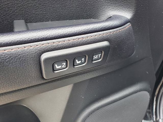 Used 2022 Toyota 4Runner Limited image 11