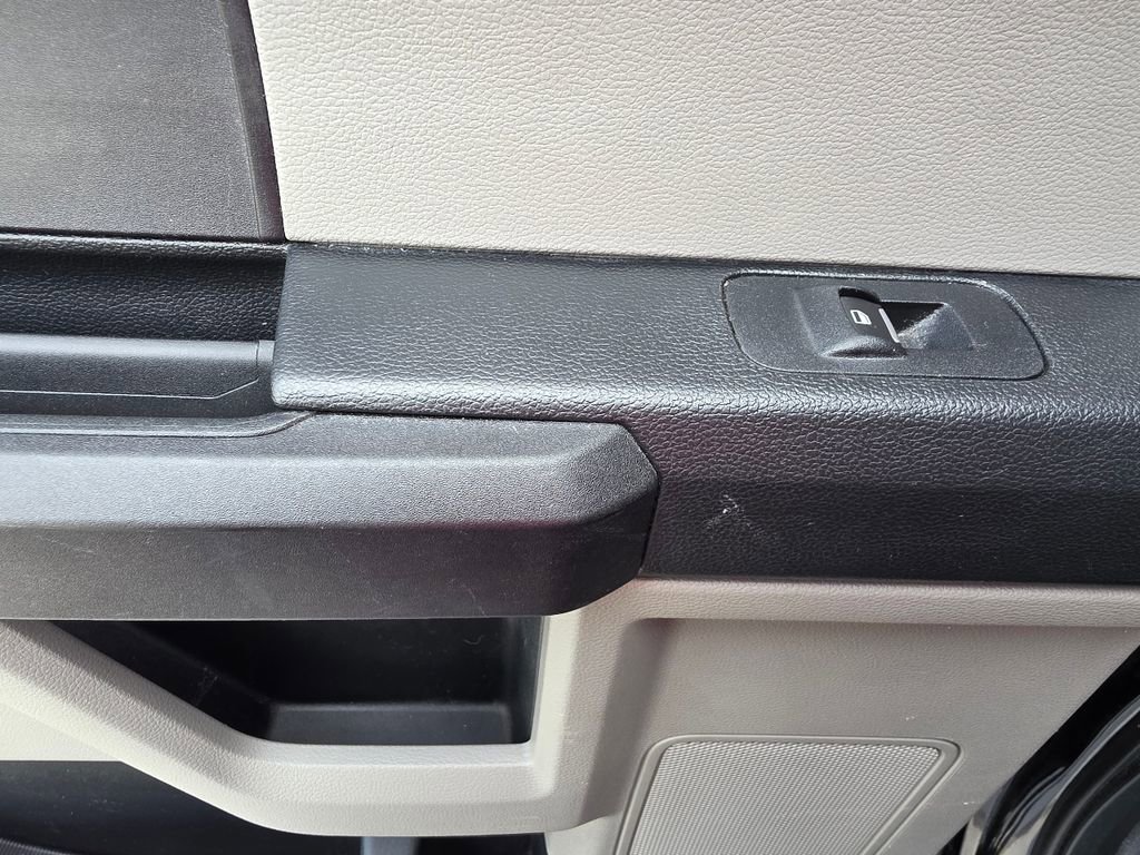 Used 2016 Ford F150 XL w/ Equipment Group 101A Mid image 33