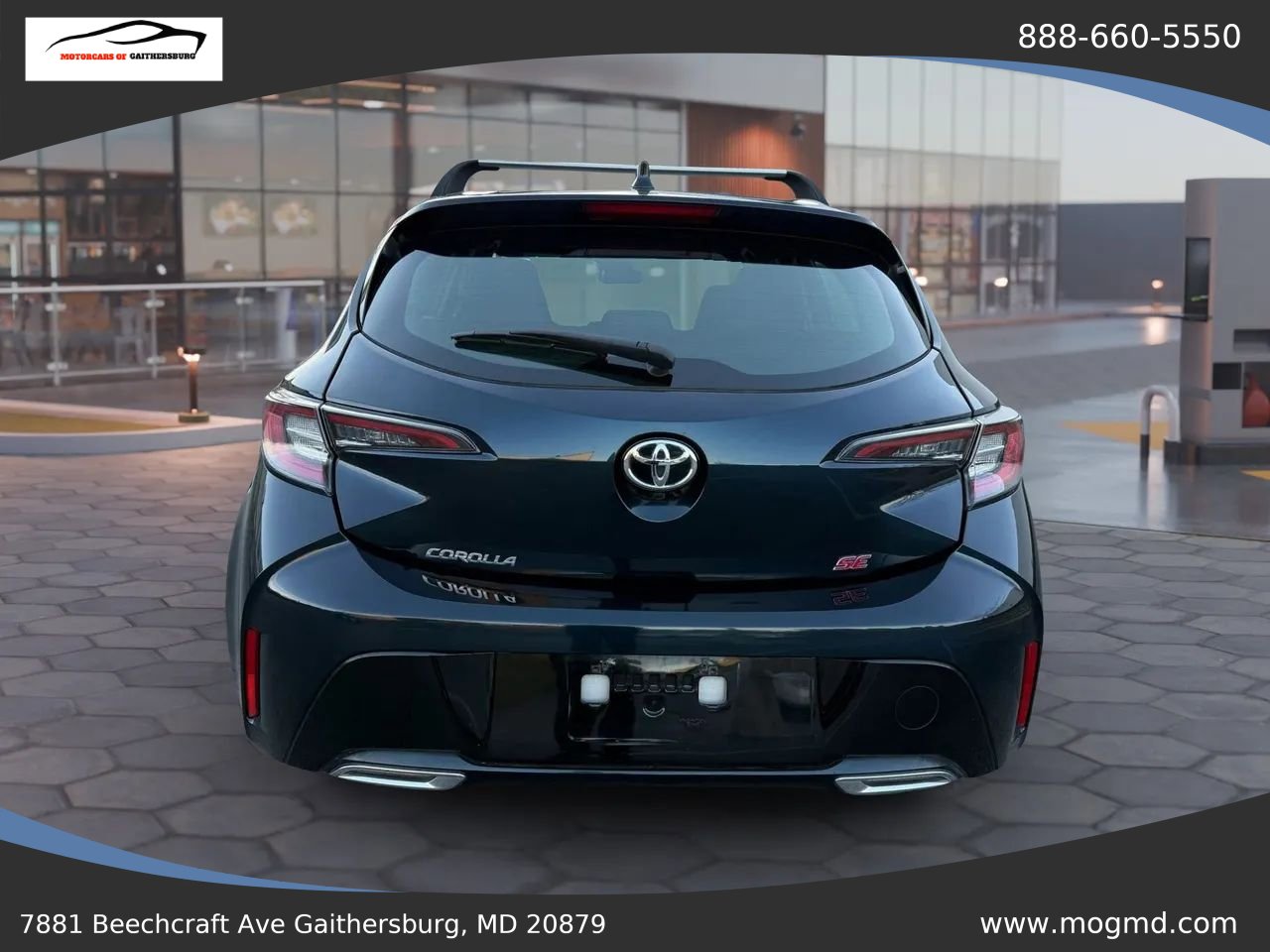 Used 2021 Toyota Corolla SE w/ Carpet Mat Package (TMS) image 4