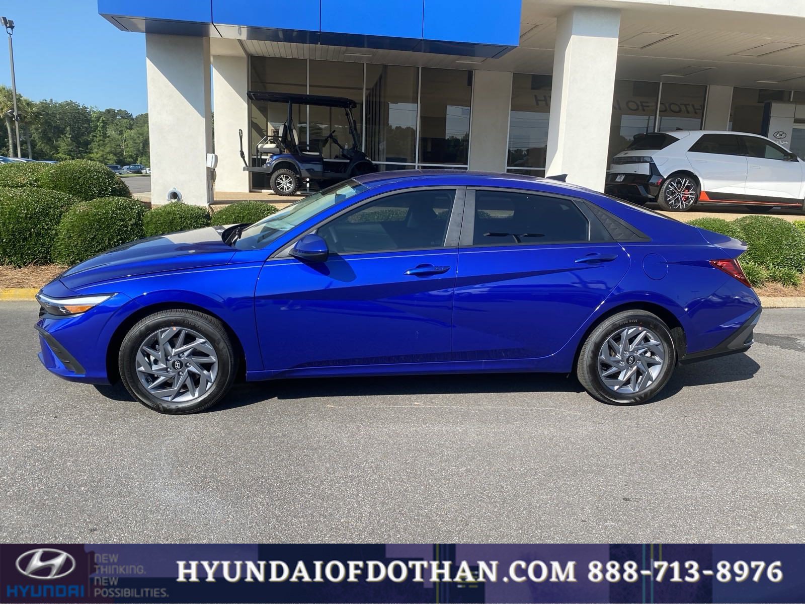 Certified 2024 Hyundai Elantra SEL image 2