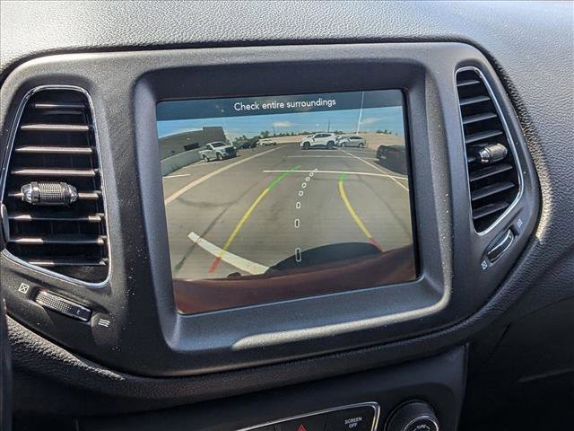 Used 2020 Jeep Compass Trailhawk AWD/4WD image 12