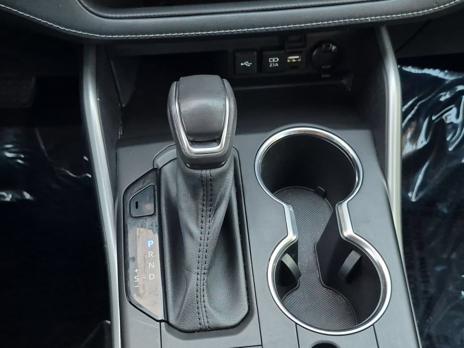 Used 2021 Toyota Highlander XLE FWD image 20