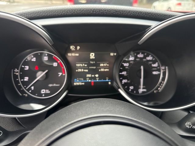 Used 2021 Alfa Romeo Giulia Sprint w/ Cold Weather Package image 17