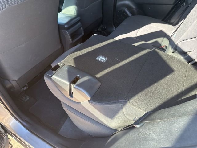 Used 2019 Toyota RAV4 LE image 36