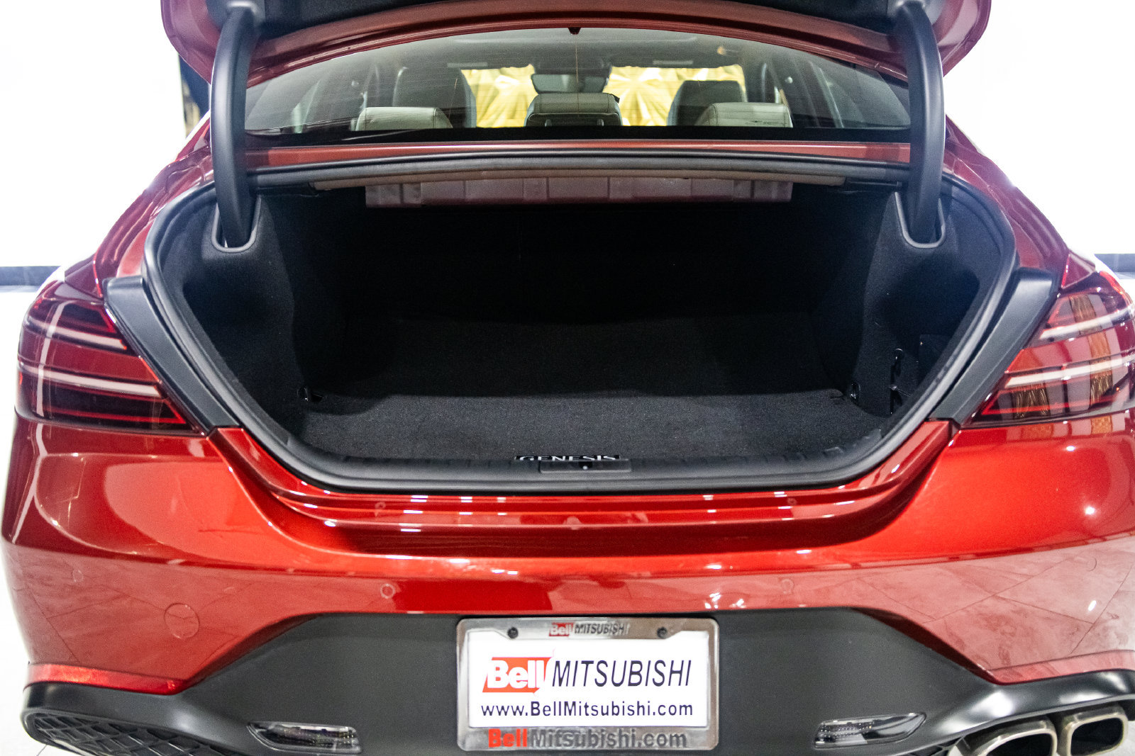 Used 2023 Genesis G70 2.0T w/ Sport Prestige Package AWD/4WD image 27