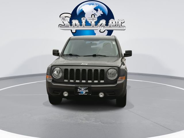 Used 2016 Jeep Patriot Latitude image 4