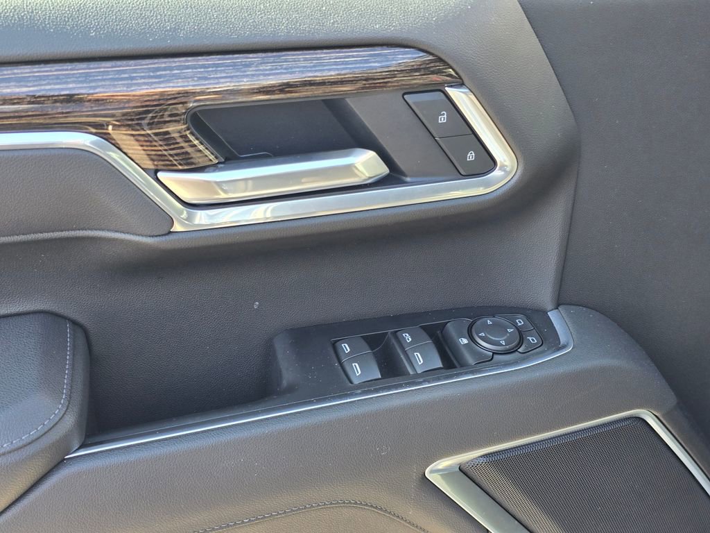 Used 2026 GMC Sierra 1500 Elevation image 55