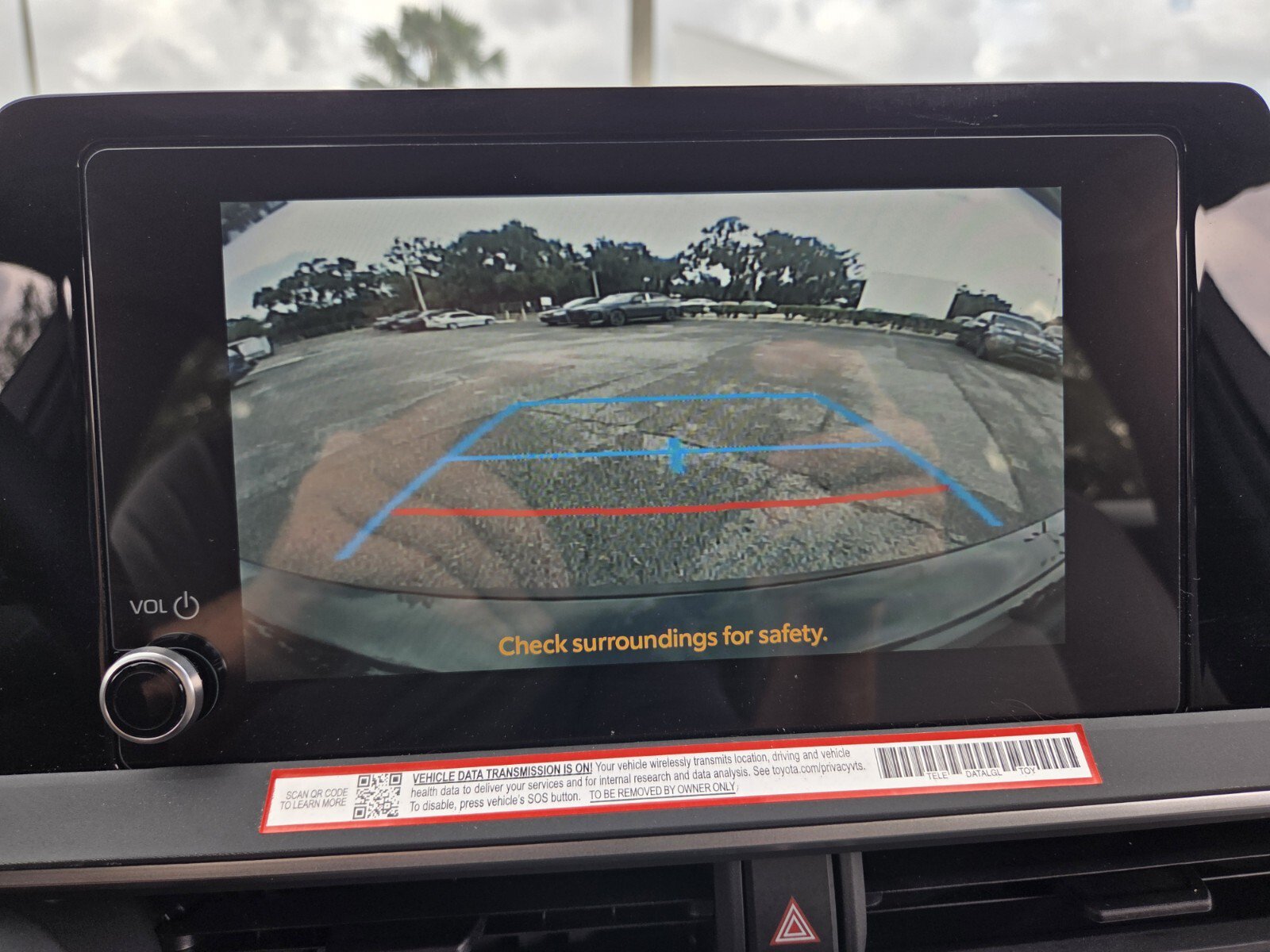 Used 2024 Toyota Prius LE FWD image 21