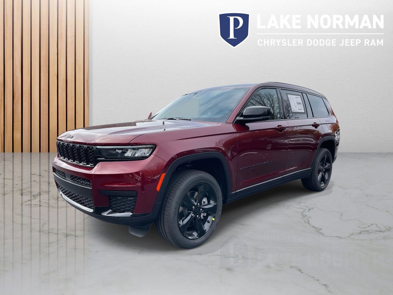 New 2025 Jeep Grand Cherokee L Altitude image 4