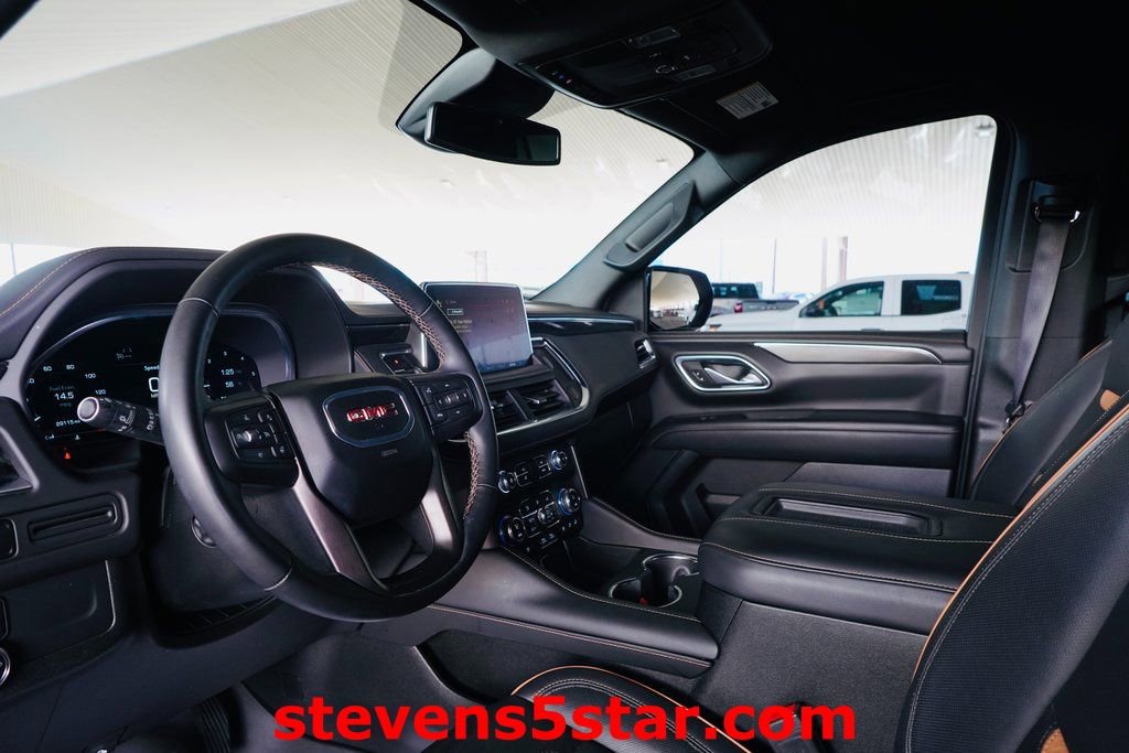 Used 2024 GMC Yukon AT4 image 5