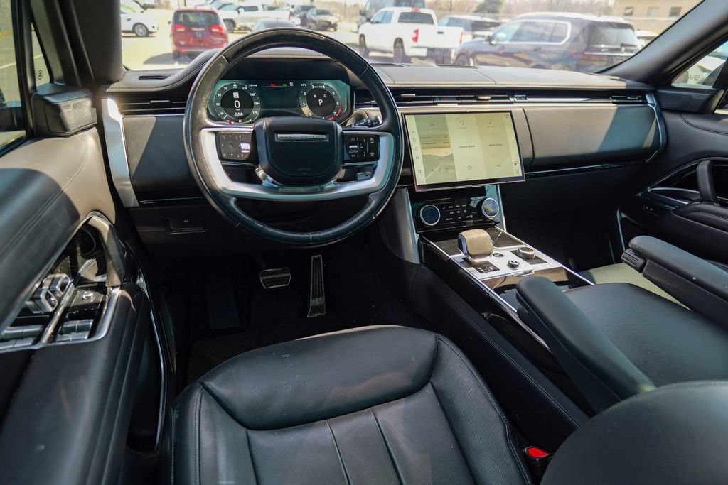 Used 2023 Land Rover Range Rover Autobiography AWD/4WD image 38