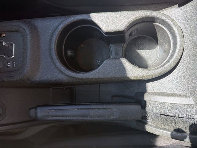 Used 2013 Jeep Wrangler Unlimited Sport w/ Connectivity Group image 27