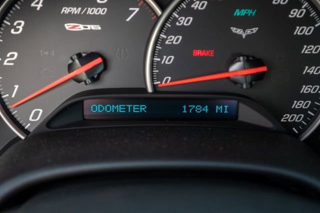 Used 2006 Chevrolet Corvette Z06 w/ Preferred Equipment Group RWD image 7