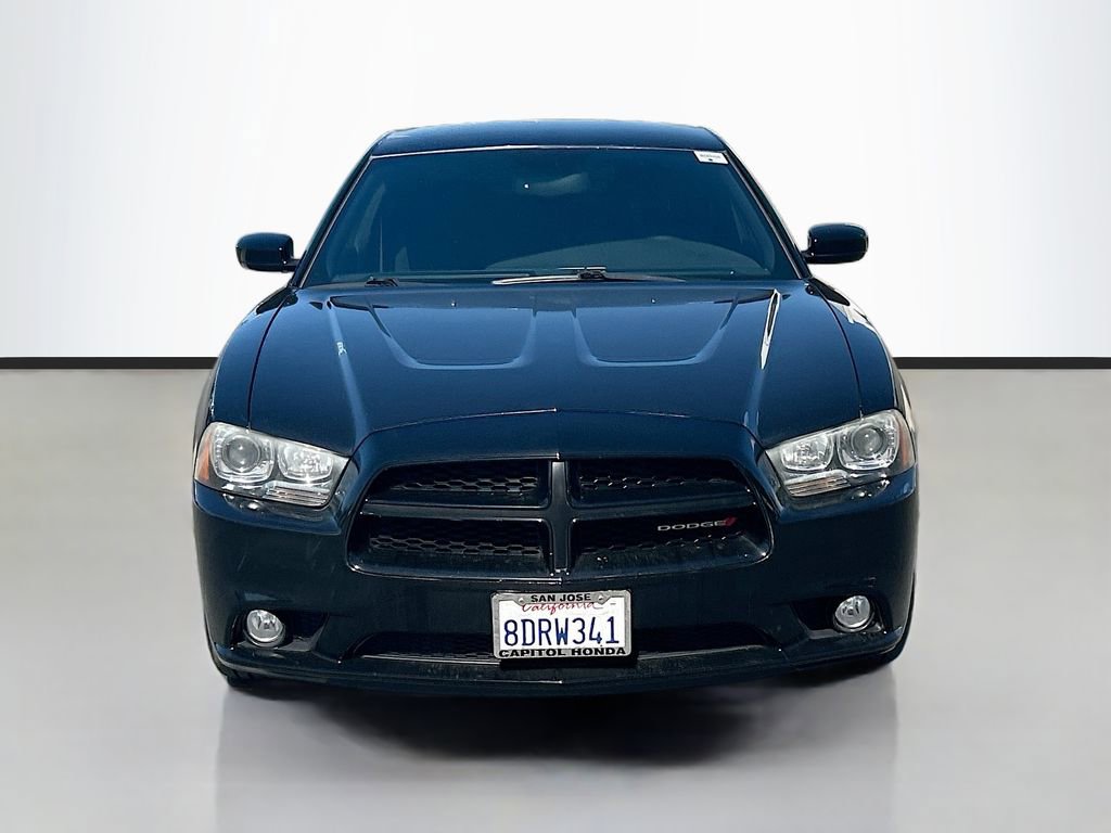 Used 2014 Dodge Charger R/T w/ Blacktop Package RWD image 2