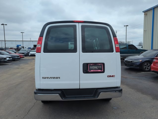 Used 2024 GMC Savana 2500 w/ Driver Convenience Package image 6