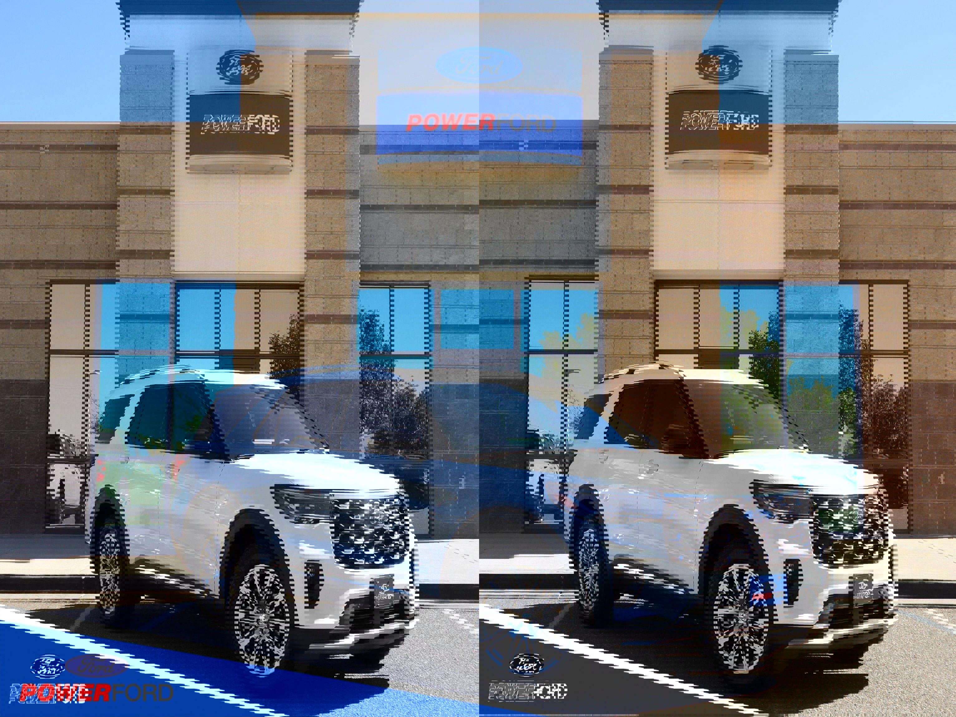 New 2025 Ford Explorer Platinum