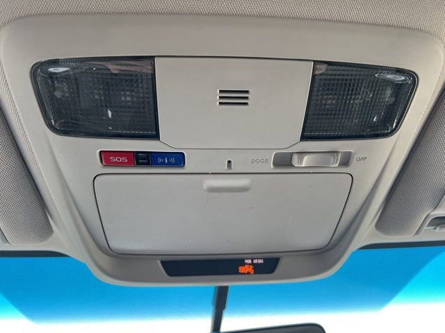 Used 2017 Subaru Outback 2.5i Premium image 15