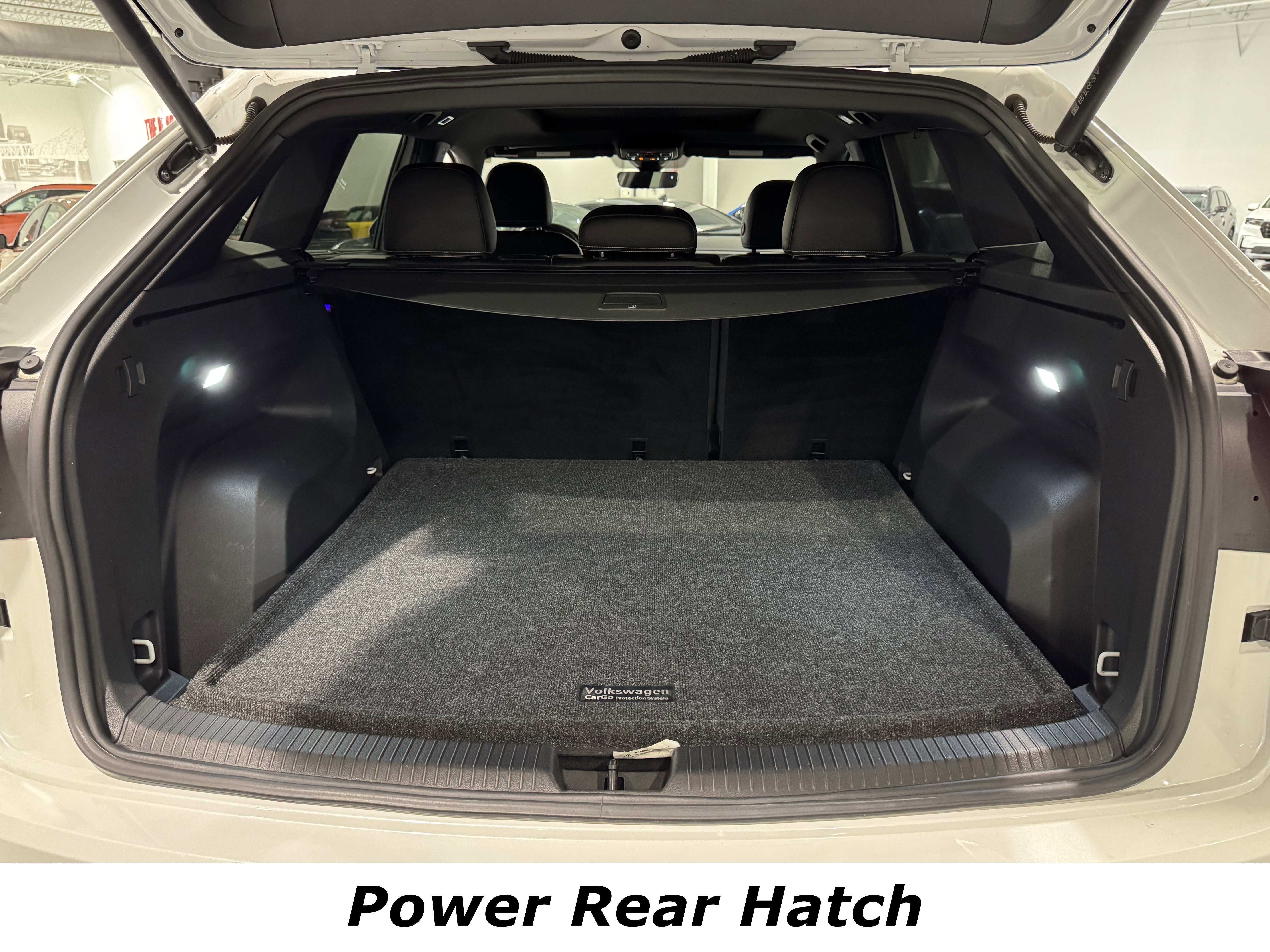 Used 2024 Volkswagen Atlas Cross Sport SEL R-Line image 13