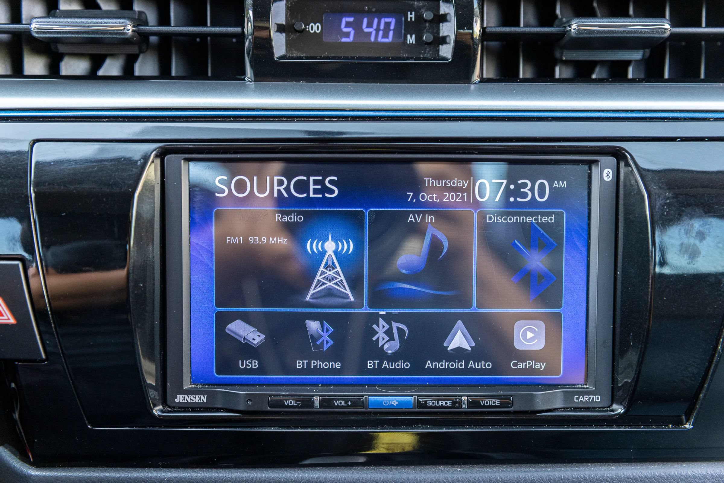 Used 2015 Toyota Corolla S FWD image 19
