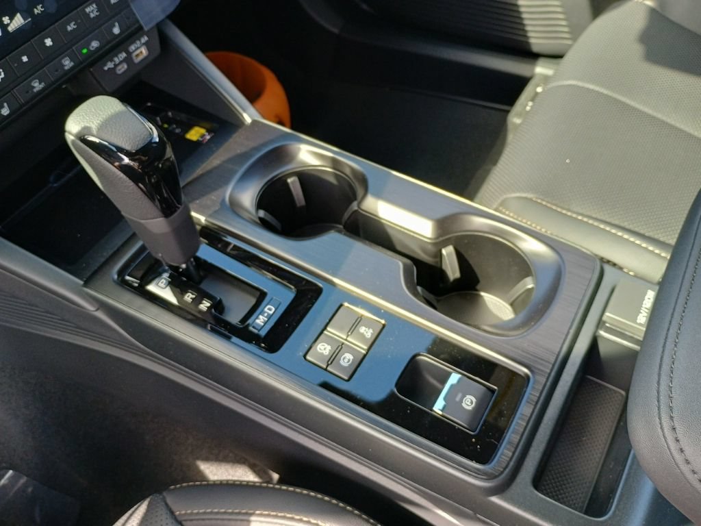 New 2026 Subaru Outback Limited AWD/4WD image 23