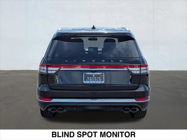 Used 2023 Lincoln Aviator Reserve w/ Equipment Group 201A image 4