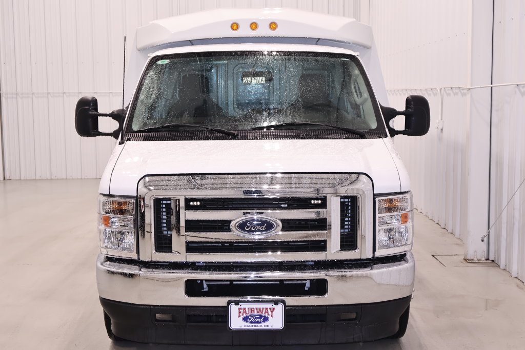 Certified 2024 Ford E-350 and Econoline 350 Super Duty w/ Power Windows & Locks Group RWD image 5