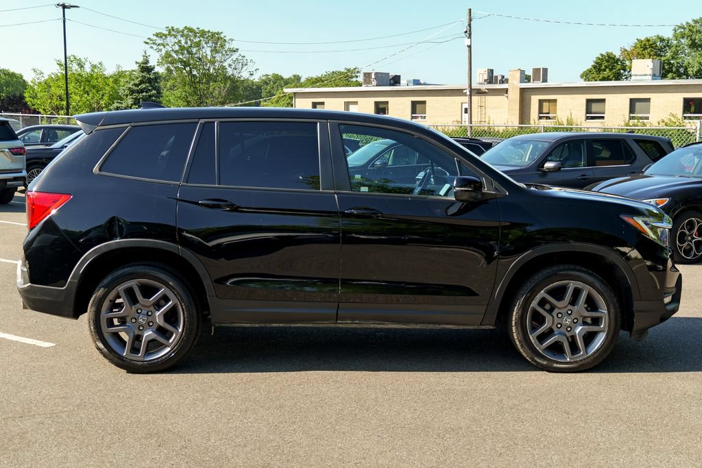 Used 2023 Honda Passport EX-L image 8