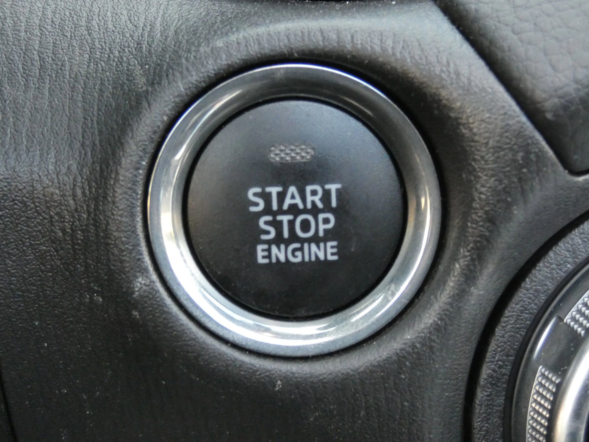 Used 2017 FIAT 124 Spider Lusso image 45