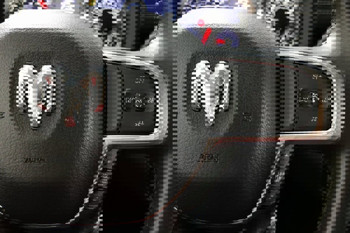 Used 2024 RAM 2500 Laramie w/ Snow Chief Group image 29