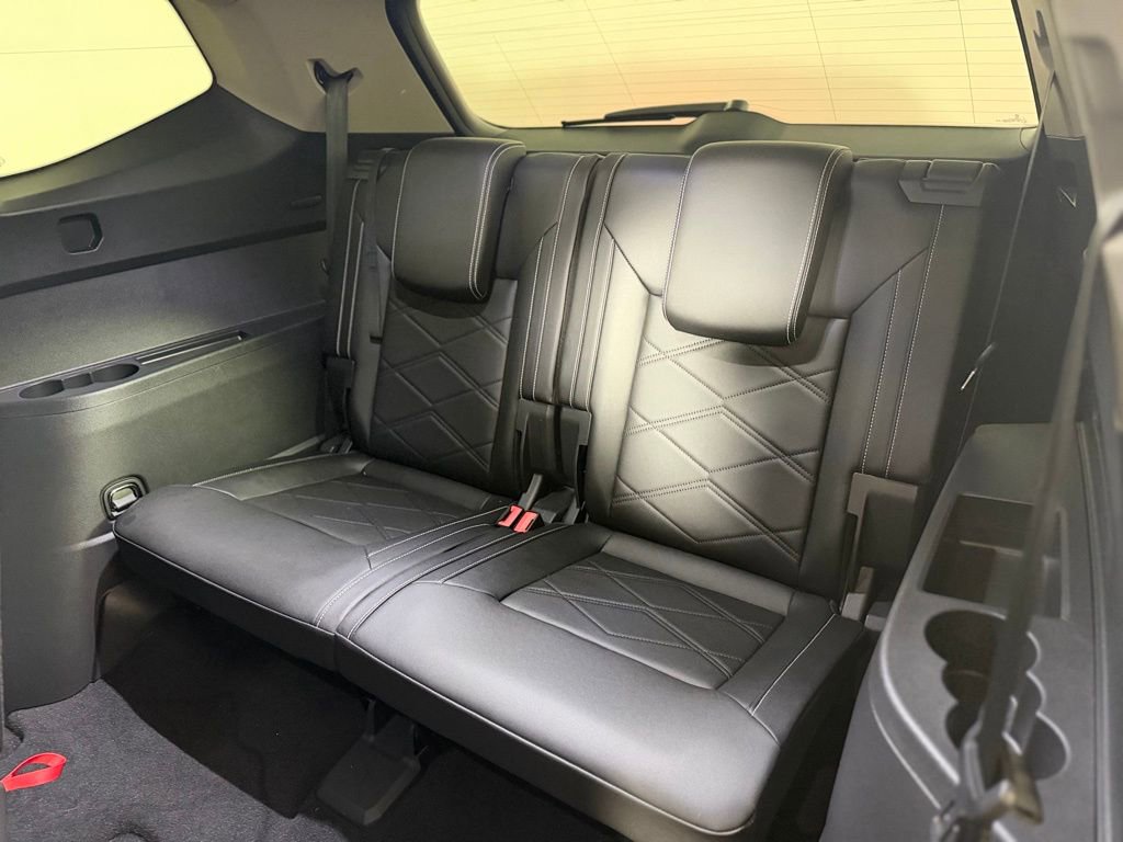 Used 2025 Volkswagen Atlas SE image 20