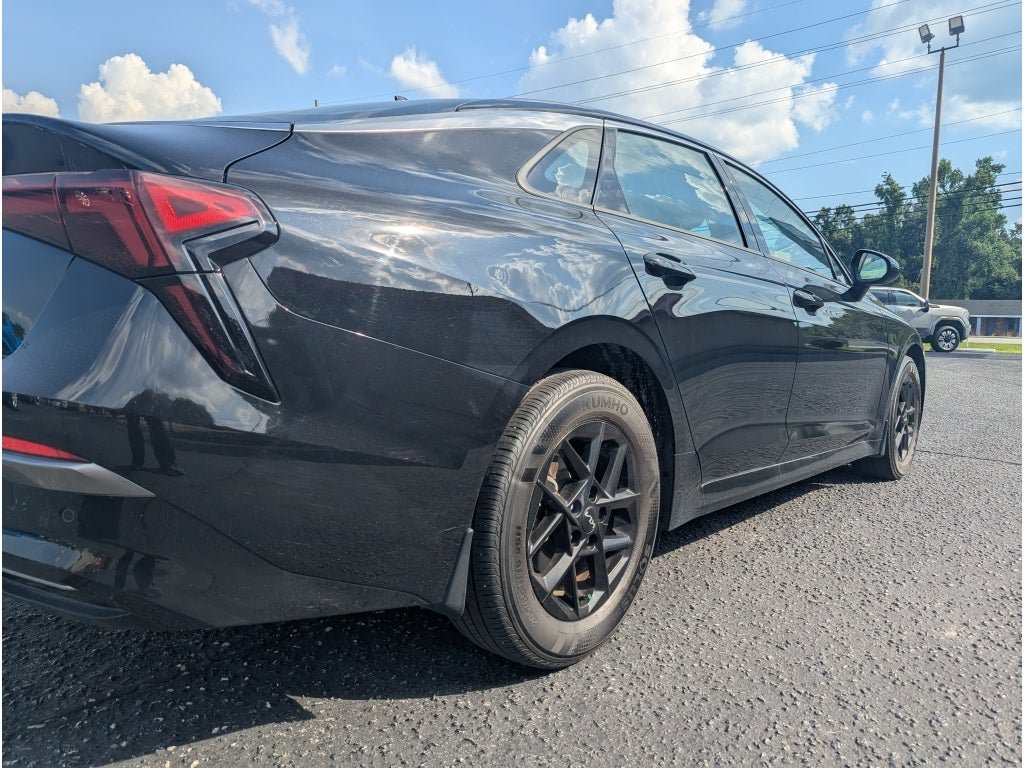 Used 2025 Kia K5 LXS FWD image 3
