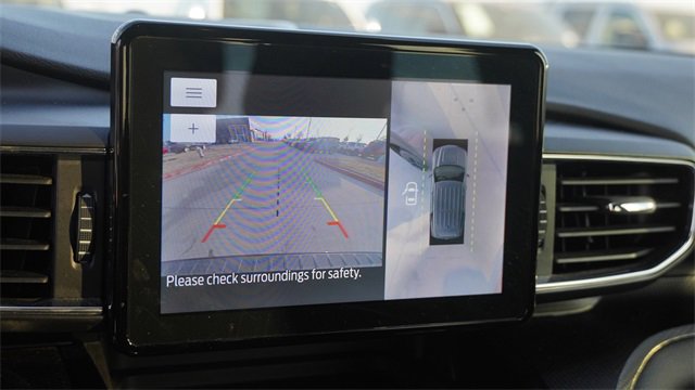 Used 2023 Ford Explorer ST-Line w/ Class IV Trailer Tow Package image 25